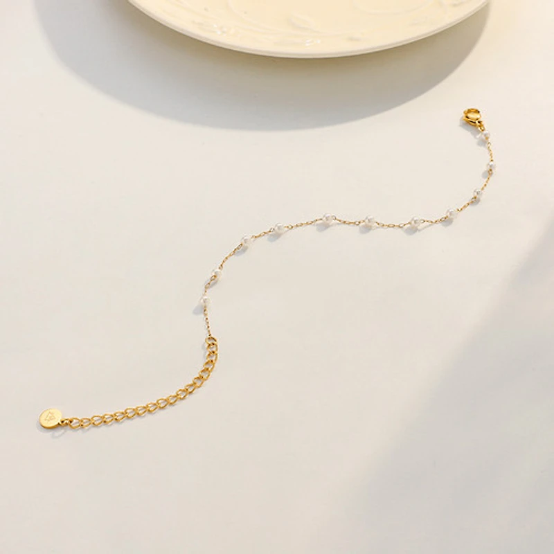 Gold Everyday Pearl Chain Bracelet