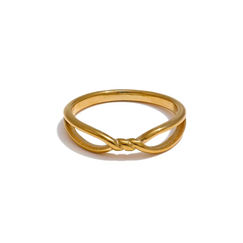 Twisted Ribbon Ring