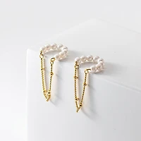 Dangling Pearl Cuff