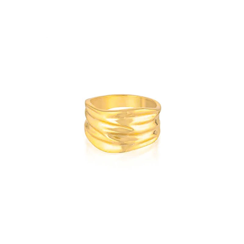 It's Wavy Ring