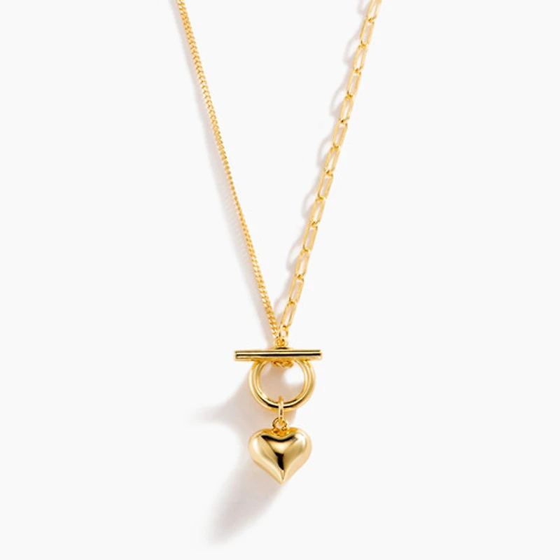 Gold Front Closure Necklace With Heart