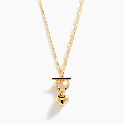 Gold Front Closure Necklace With Heart