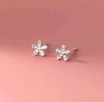 Summer Starfish Studs