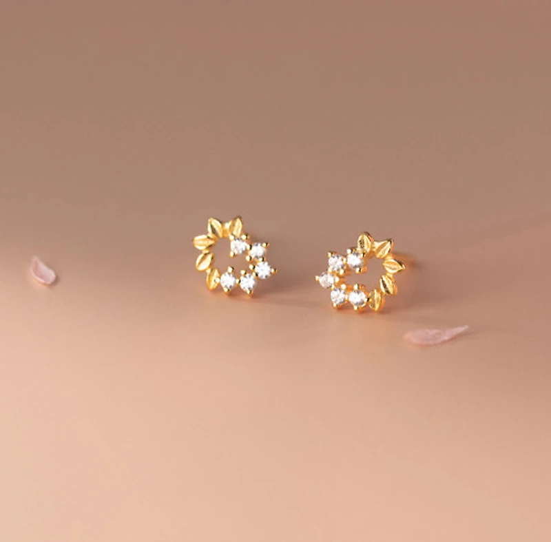 Summer Heart Studs