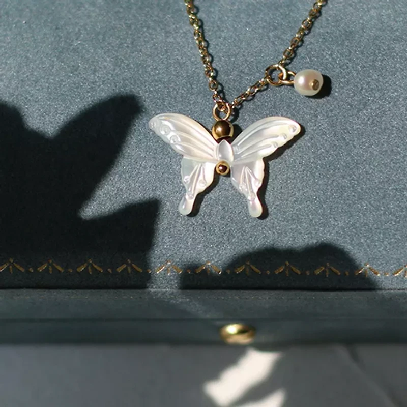 Dreamy Butterfly Necklace