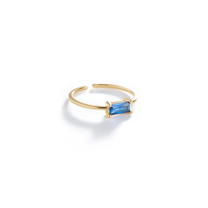 Emerald Cut Gold Ring