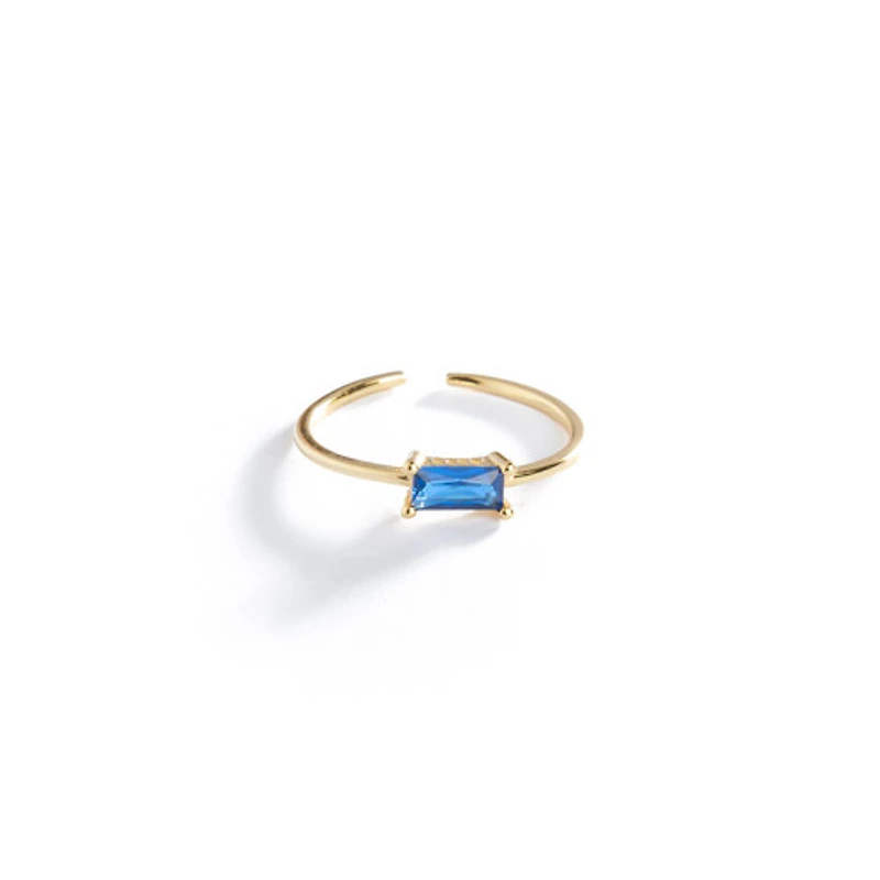 Emerald Cut Gold Ring