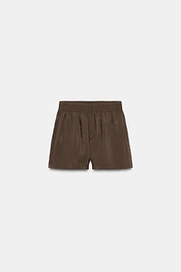 FLOWY SHORTS WITH ELASTIC WAIST