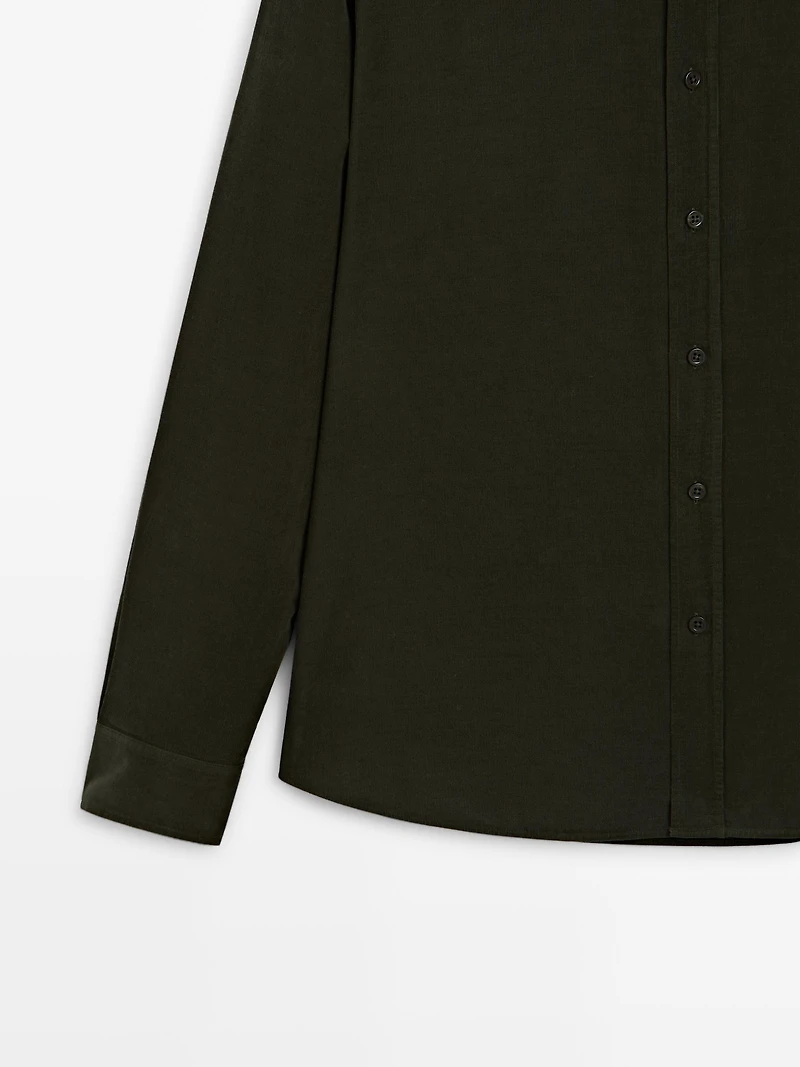 Regular fit needlecord shirt