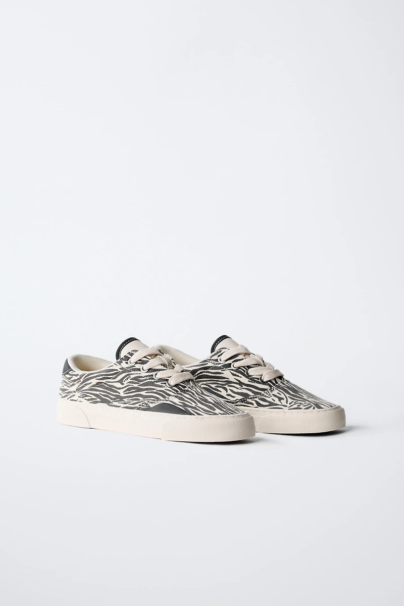 ANIMAL PRINT SNEAKERS