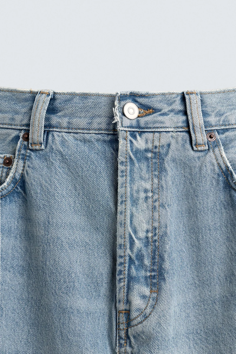 JEAN STRAIGHT FIT
