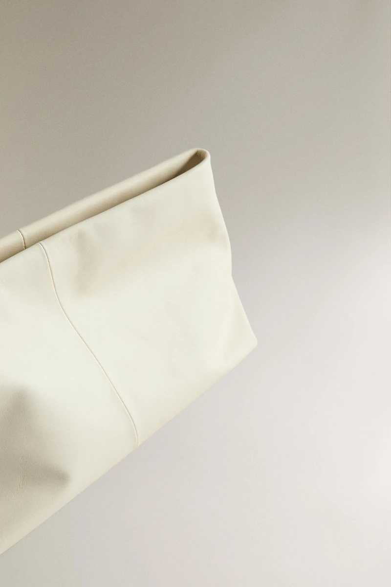 TROUSSE DE TOILETTE CUIR NAPPA