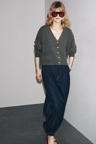 100% WOOL GOLD BUTTON JACKET