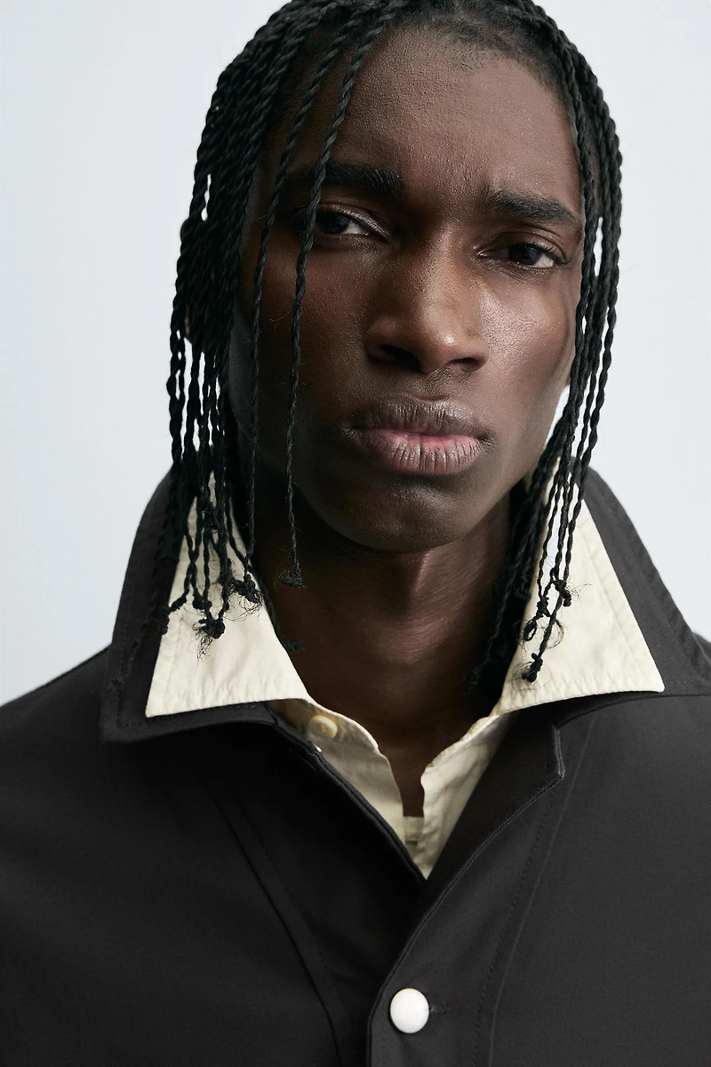 TEXTURED CROPPED FIT OVERSHIRT