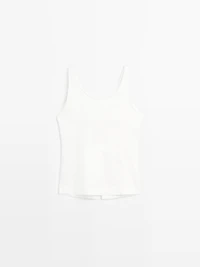 Linen blend top with buttons