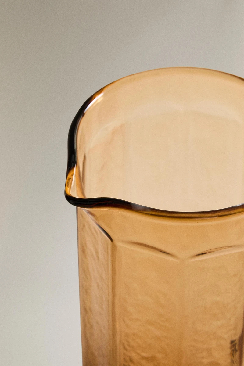 HAMMERED GLASS PITCHER