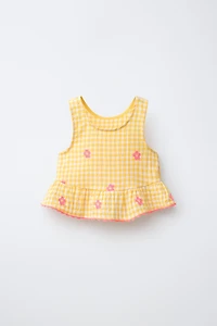 EMBROIDERED FLORAL GINGHAM TOP