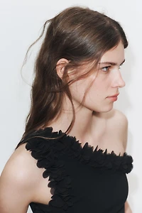 ASYMMETRIC FLORAL TOP