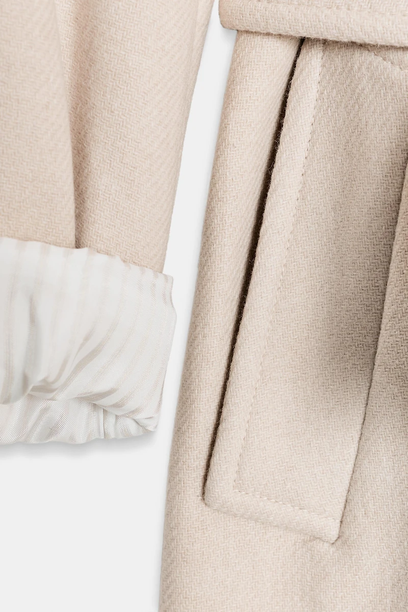 MANTEAU LONG AVEC CEINTURE ET LAINE