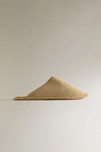 LEATHER SLIPPERS WITH TOPSTITCHING