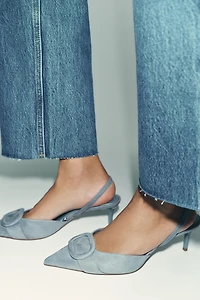 SLINGBACK APPLIQUÉ HEELS