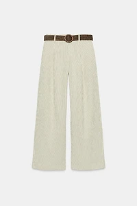 PANTALON LARGE À RAYURES ET CEINTURE