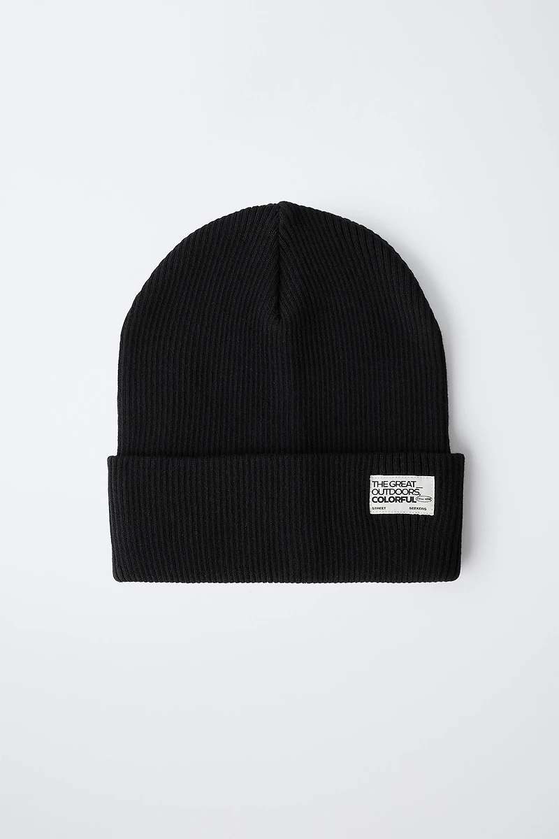 RIBBED KNIT HAT WITH LABEL