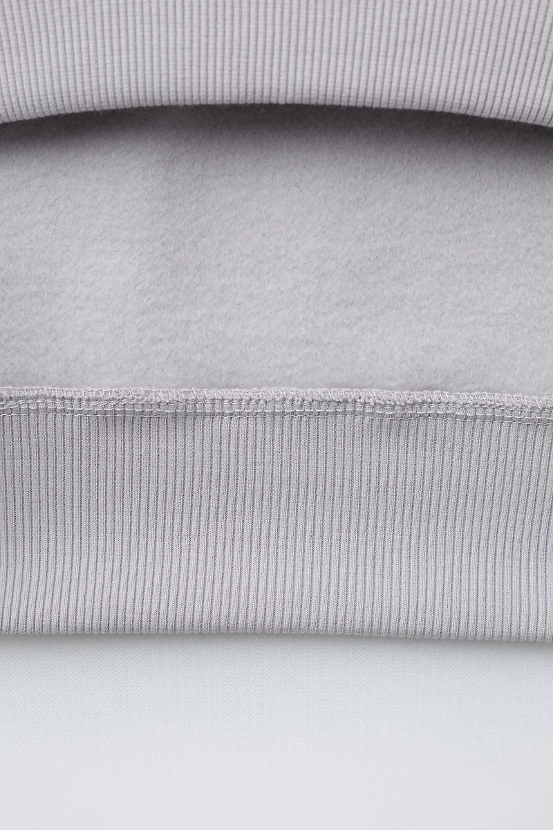 SWEATSHIRT AND JOGGER SET WITH TEXT PATCH