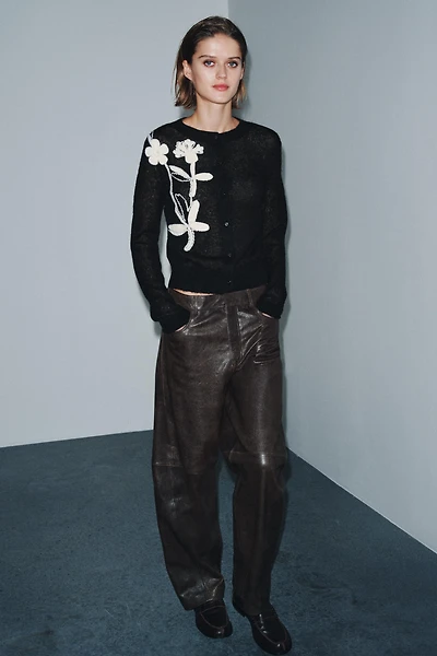 FLORAL EMBROIDERY CARDIGAN