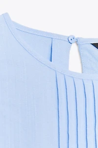 LACE TRIM PEPLUM BLOUSE