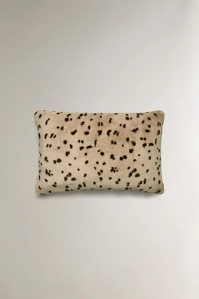 FAUX FUR CUSHION COVER