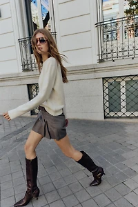 BELTED PLEATED SKORT