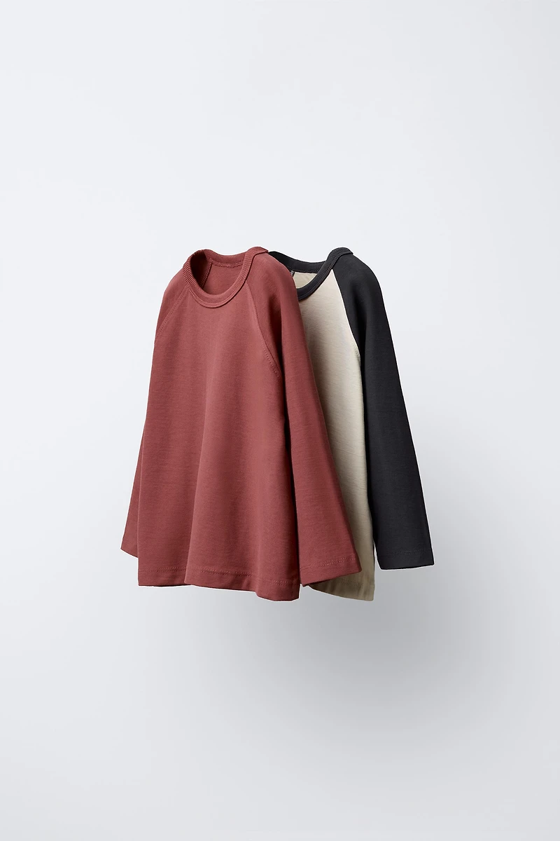TWO-PACK OF RAGLAN SLEEVE LOGO T-SHIRTS