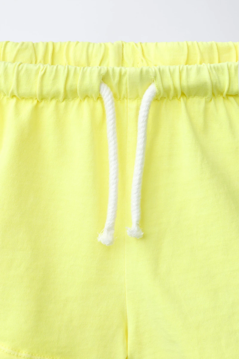 PLAIN JOGGING T-SHIRT AND SHORTS SET