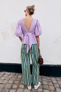 BLOUSE À RAYURES MANCHES BOUFFANTES ET NŒUD
