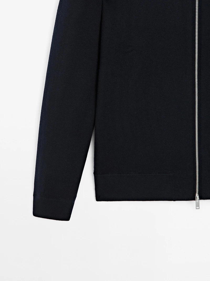 Cardigan style bomber