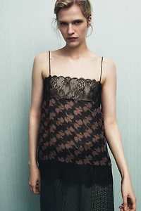 100% VISCOSE PRINTED LACE TOP