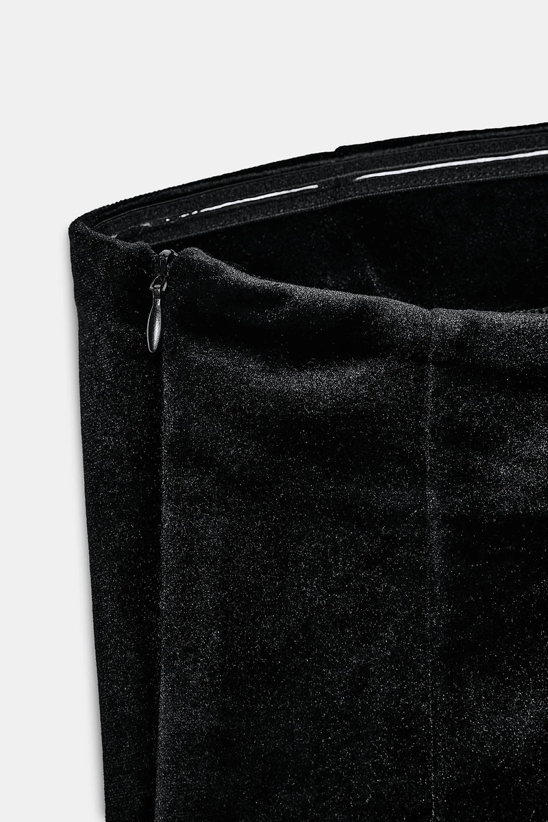 VELVET STRAPLESS TOP