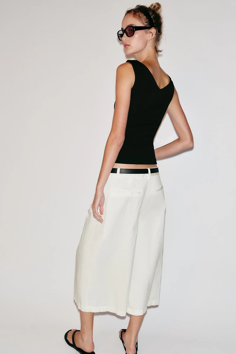 OFF-THE-SHOULDER T-SHIRT
