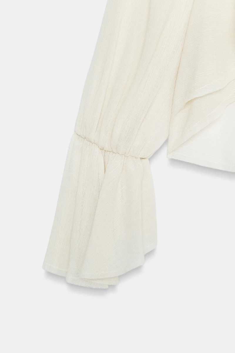 SEMI-SHEER RUFFLED TOP