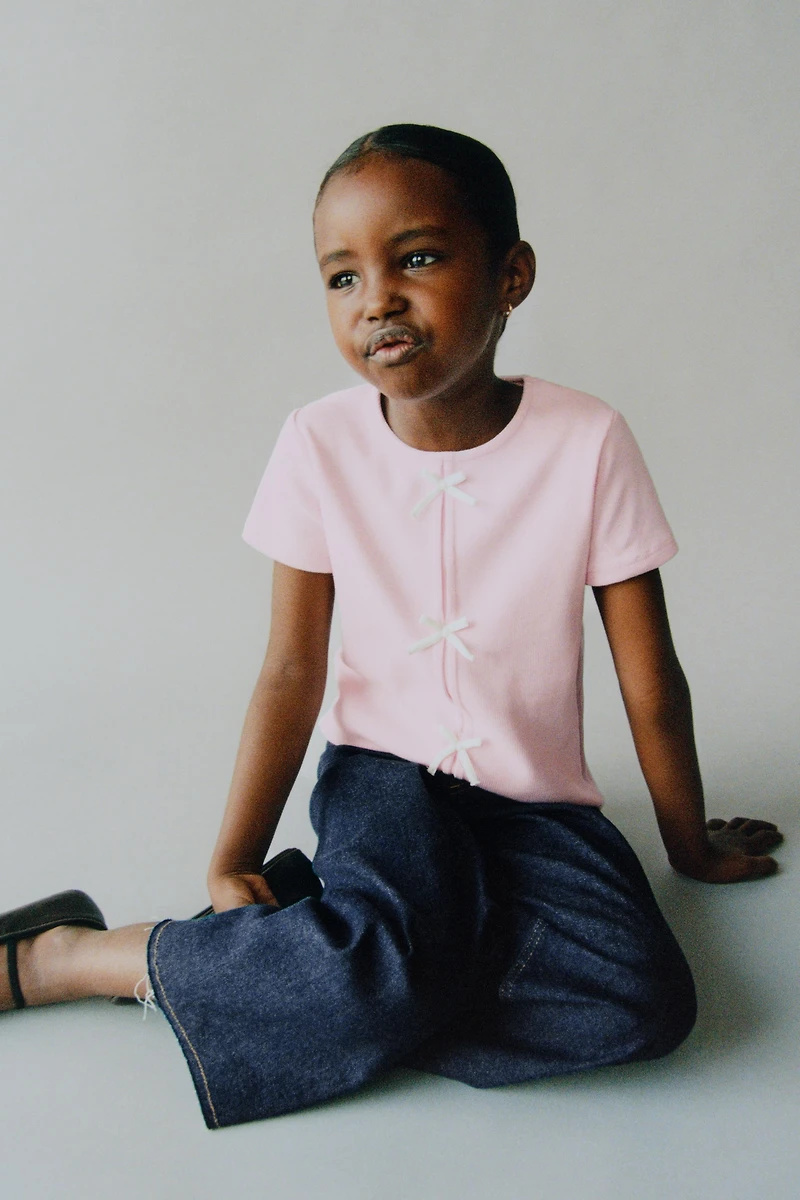 RIBBED T-SHIRT WITH BOWS