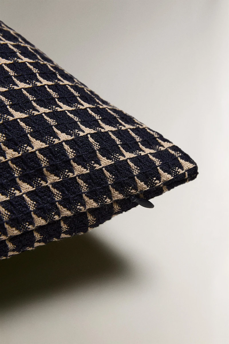 TEXTURED THROW PILLOW COVER