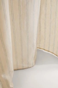 STRIPED LINEN SHOWER CURTAIN