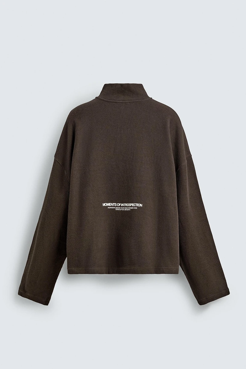 PRINTED QUARTER-ZIP SWEATSHIRT