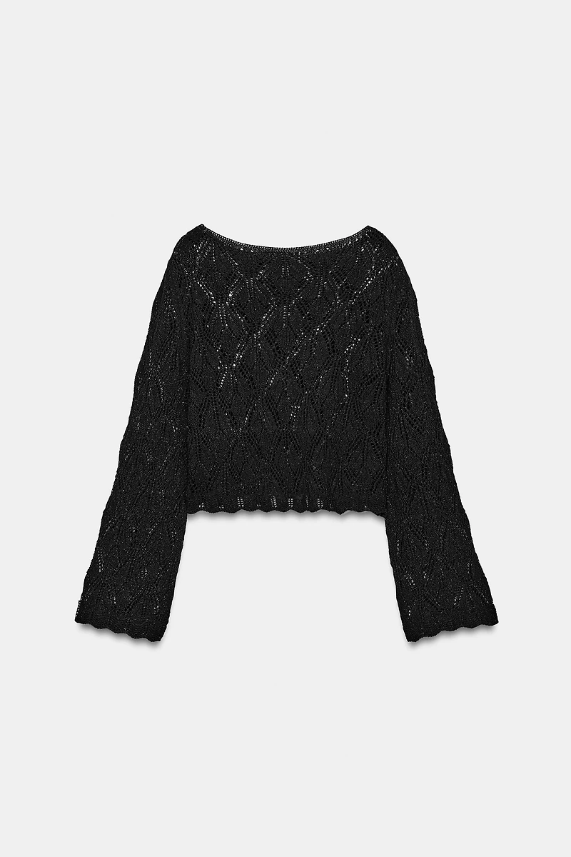 PULL COURT EN MAILLE POINTELLE
