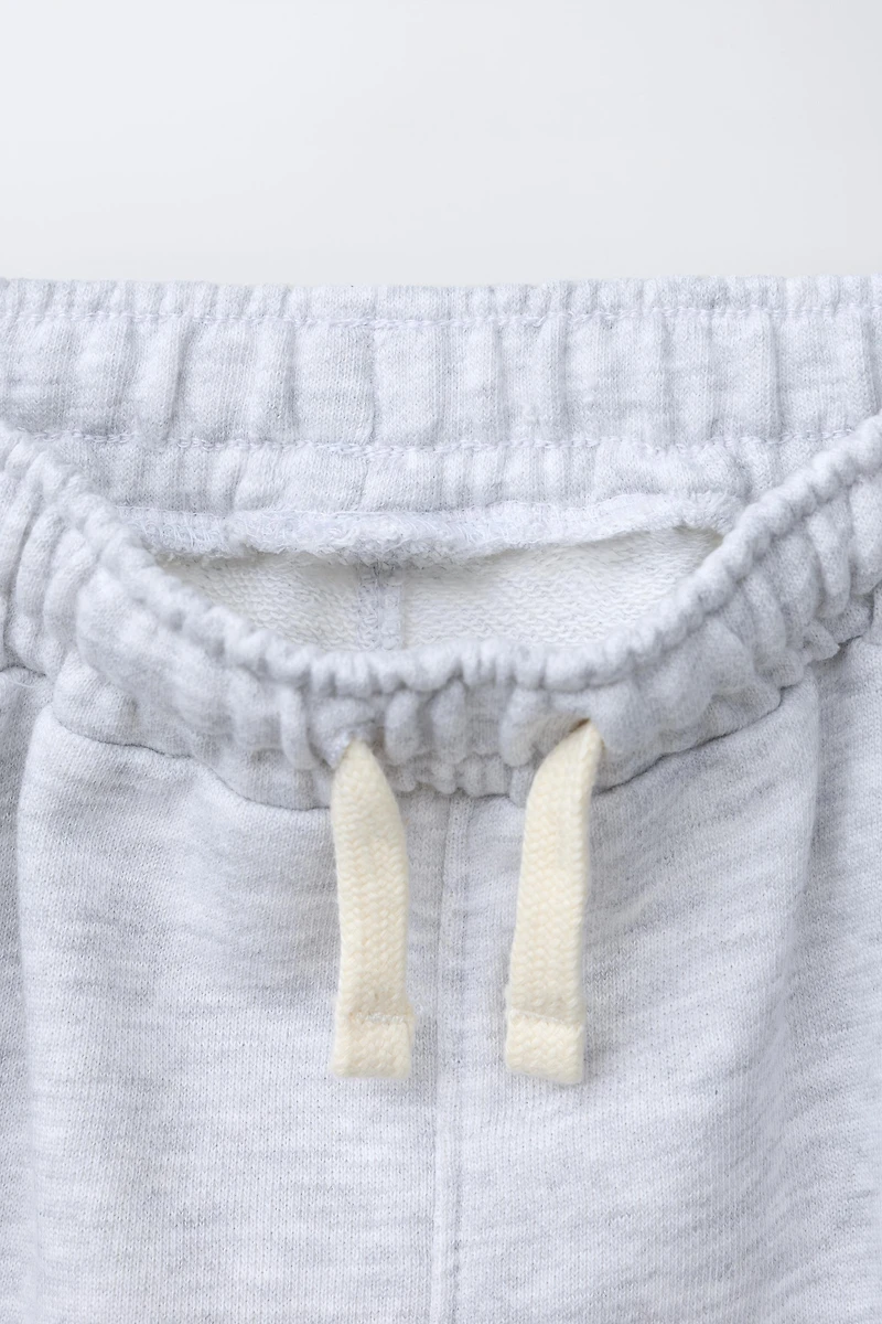 BARREL PANTS WITH LABEL