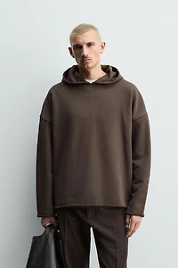 RELAXED FIT HOODIE SWEATSHIRT