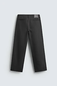 RELAXED FIT POCKET JEANS