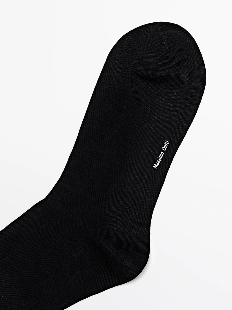 Plain smart socks
