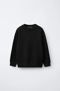 BASIC KNIT SWEATER